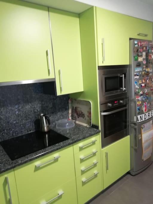 Habitacion En Piso Compartido Cerca De Playa De Samil Vigo Dış mekan fotoğraf